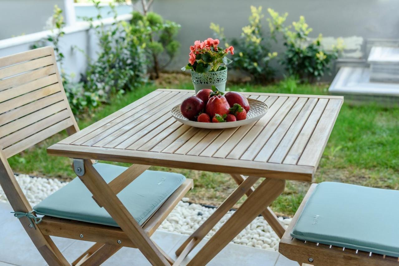 Itaka Studio Apartments - Halkidiki Suites Com Nikiti  Dış mekan fotoğraf