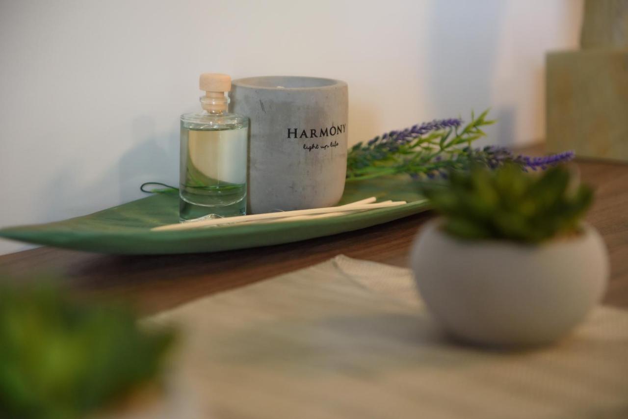 Itaka Studio Apartments - Halkidiki Suites Com Nikiti  Dış mekan fotoğraf
